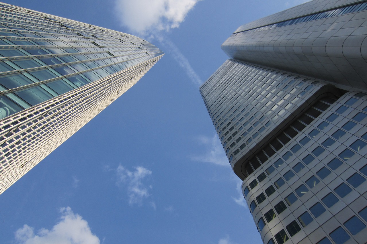 电脑主机配置与建筑模拟，探索未来建筑设计的数字化之路